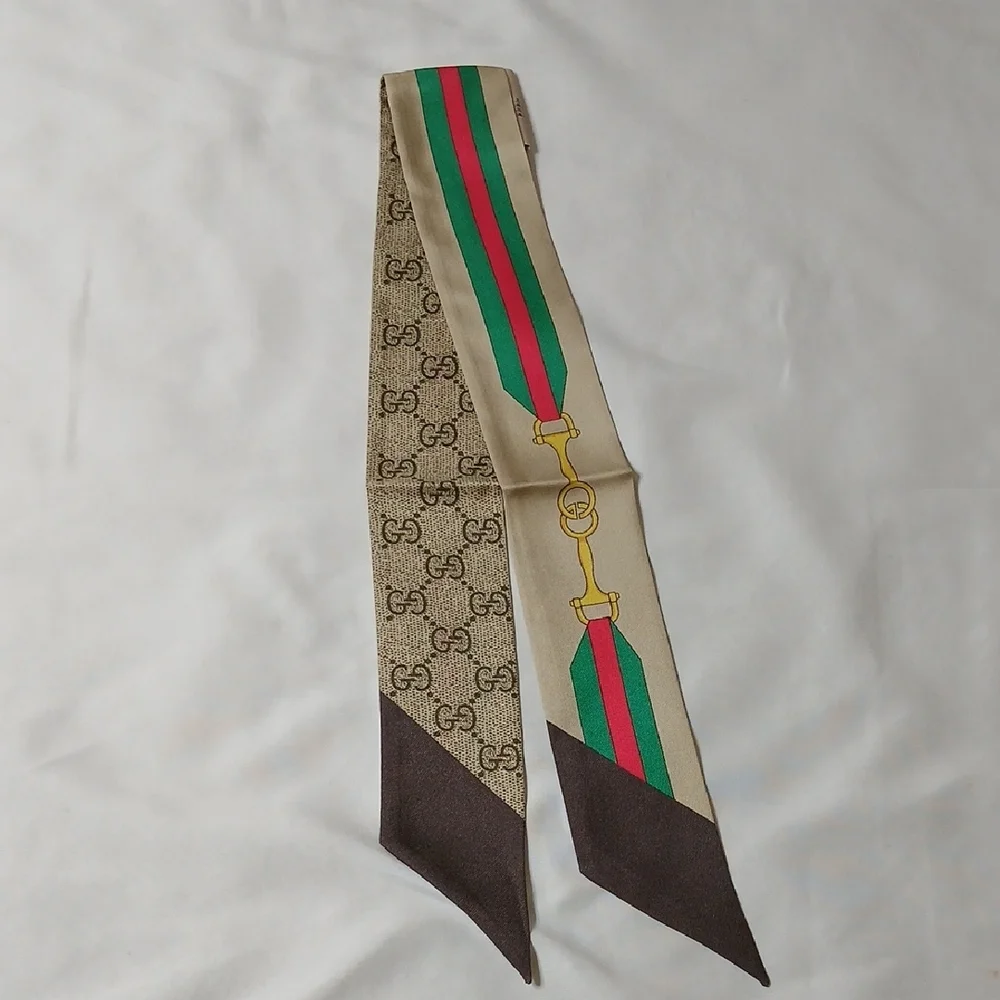 Gucci Beige GG Monogram Silk Scarf with Green and Red Stripe